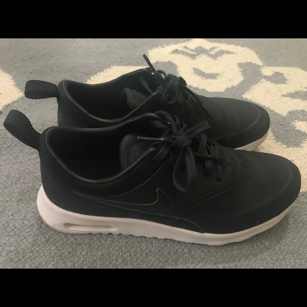 Nike Air Max Thea Premium Leather